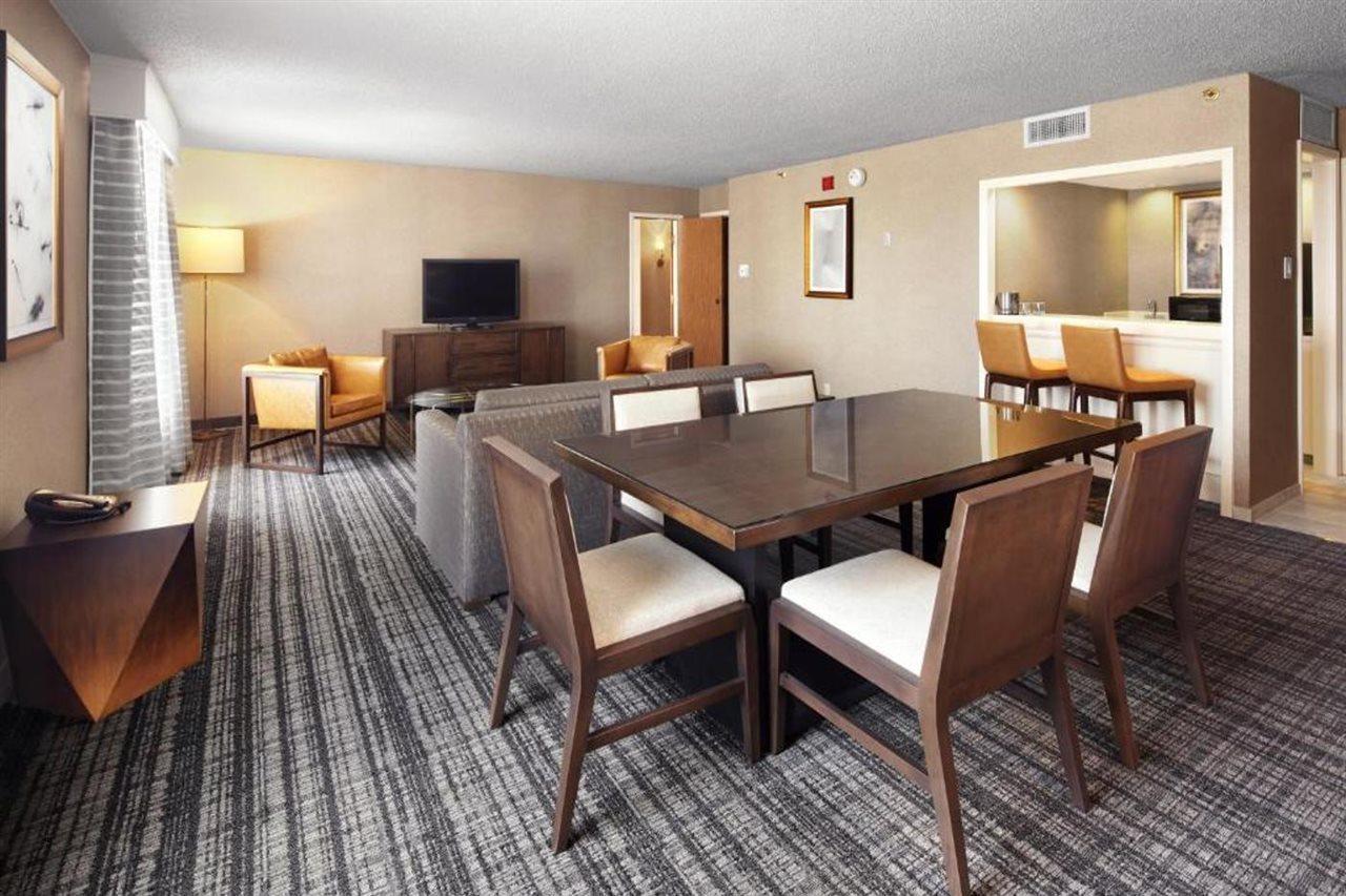 Doubletree By Hilton Dallas Near The Galleria Exteriör bild