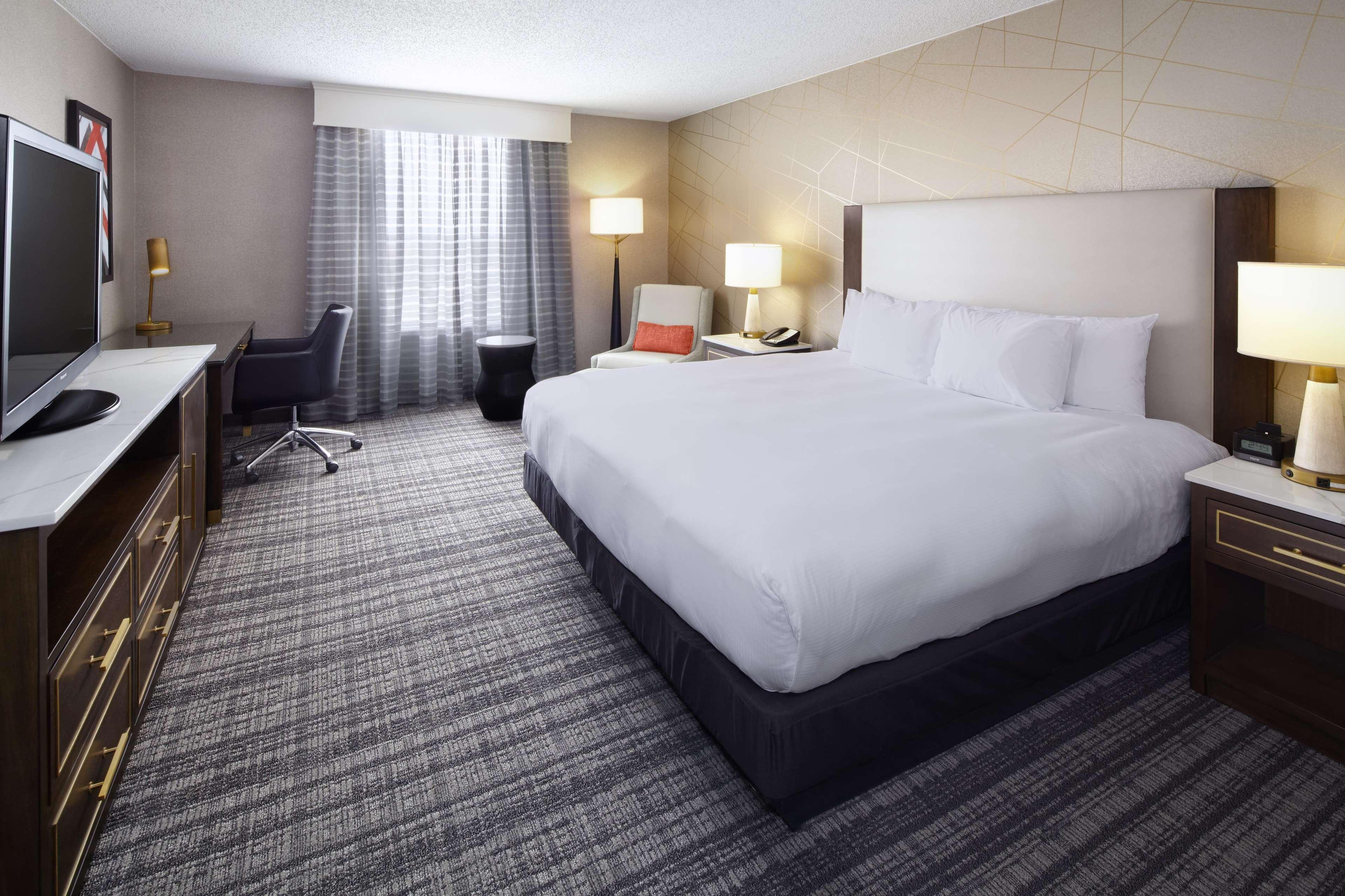 Doubletree By Hilton Dallas Near The Galleria Exteriör bild